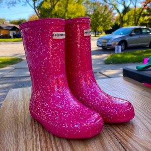 Pink sparkling Hunter rain boots